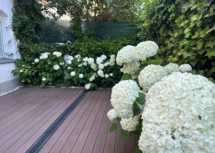 Apartment Luxury 130 M2 With Garden *